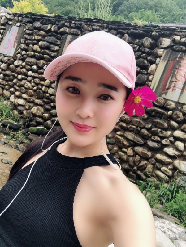小白兔的大奶糖的第一张照片--常德相亲服务中心