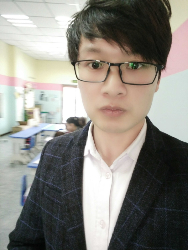 峰的呢喃的第一张照片--常德相亲服务中心