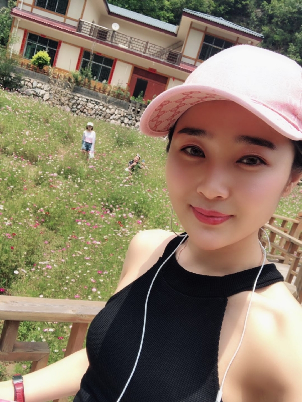 诗琪的第二张照片--常德相亲服务中心