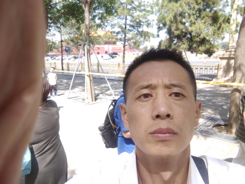 刘红兵的第一张照片--常德相亲服务中心