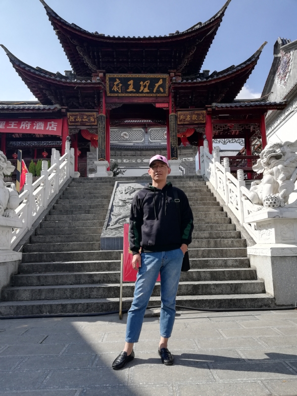 旧事离人的第一张照片--常德相亲服务中心