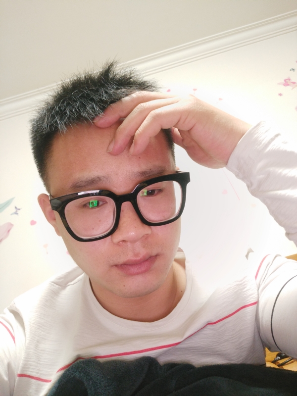 华灯初上的夜晚的第一张照片--常德相亲服务中心