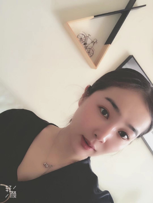 相拥未来的第三张照片--常德相亲服务中心