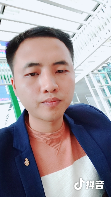 佳鑫的第一张照片--常德相亲服务中心
