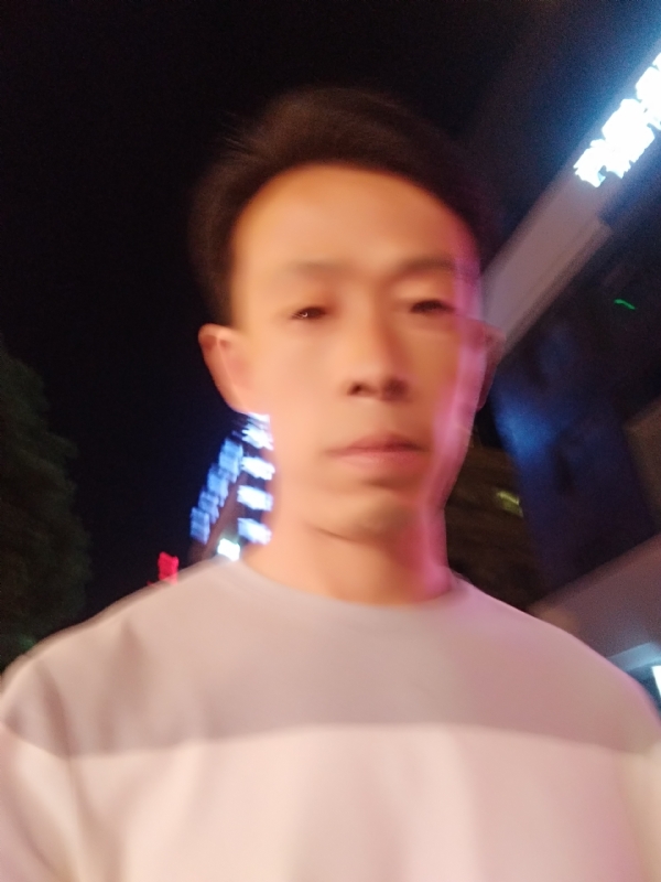 找个人来爱的第一张照片--常德相亲服务中心