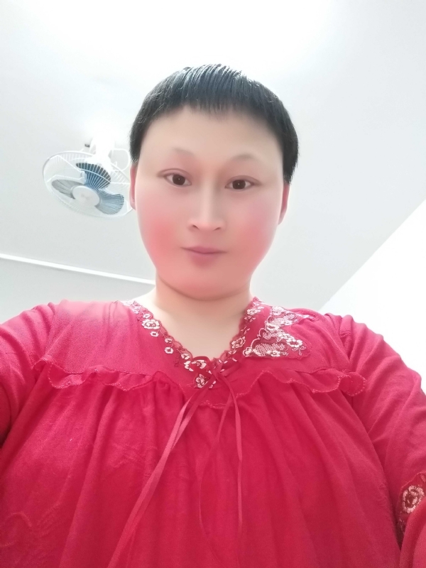 彩虹姐姐永不言弃的第一张照片--常德相亲服务中心