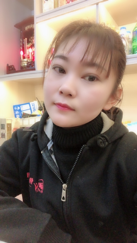 泡沫的第一张照片--常德相亲服务中心