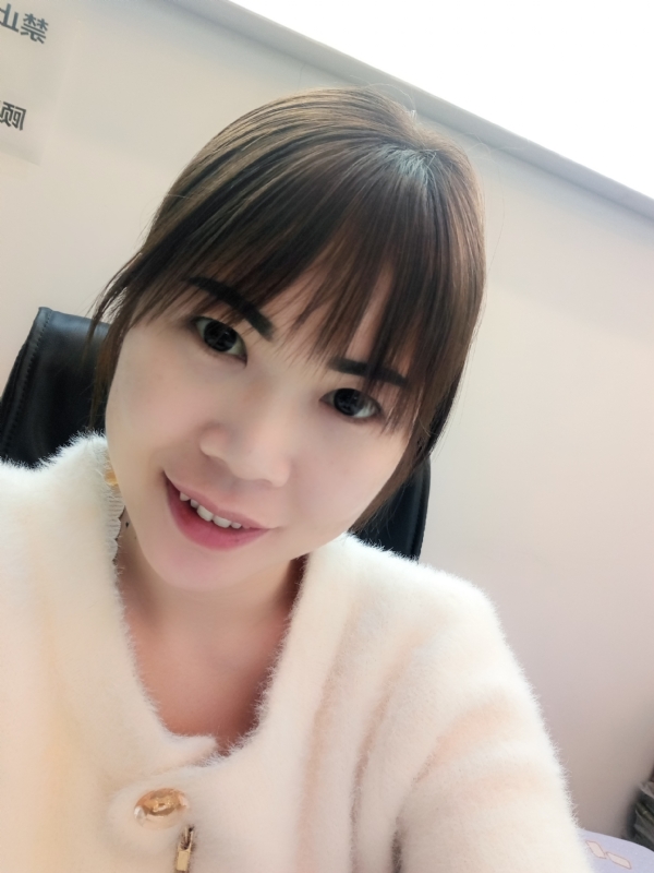 覃小会的第一张照片--常德相亲服务中心