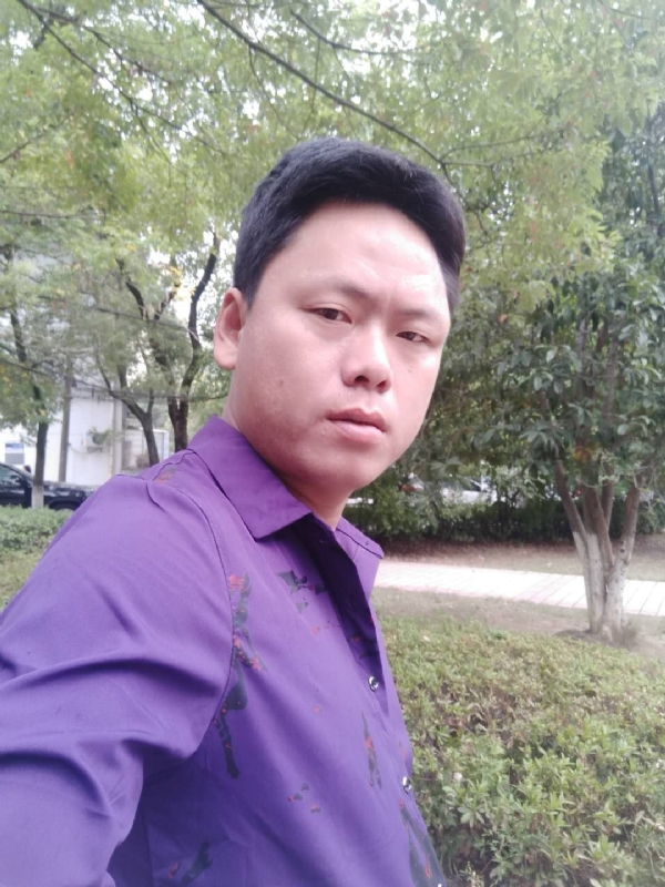 黄龙飞的第一张照片--常德相亲服务中心