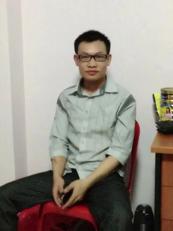 坚强不屈的第一张照片--常德相亲服务中心