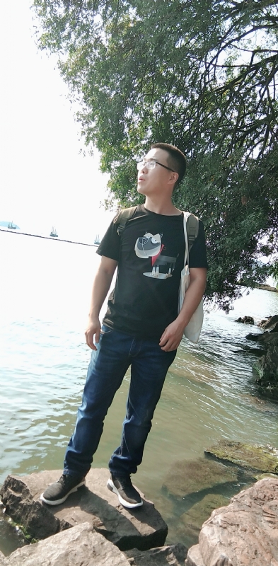 后来的我们的第一张照片--常德相亲服务中心