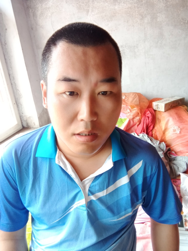 灰太狼的第一张照片--常德相亲服务中心