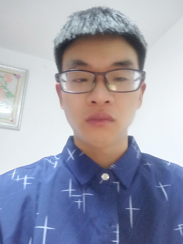 搬砖小伙的第一张照片--常德相亲服务中心