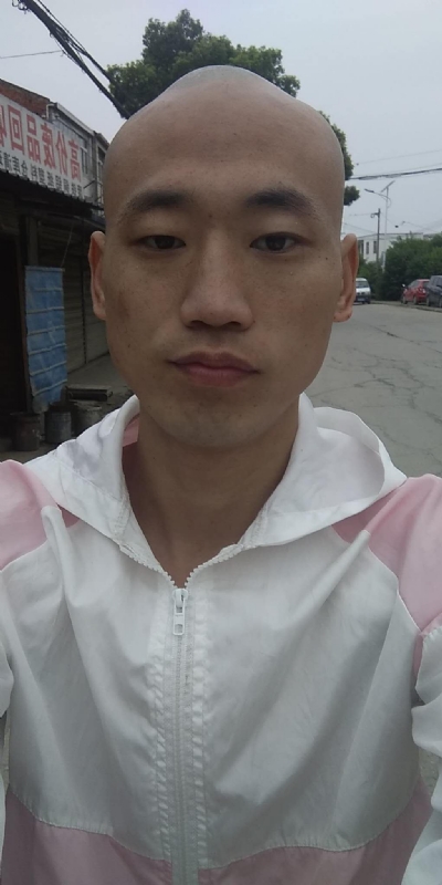 花花公子的第一张照片--常德相亲服务中心