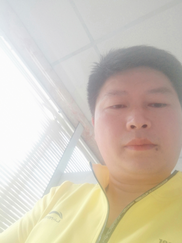 山男的第一张照片--常德相亲服务中心