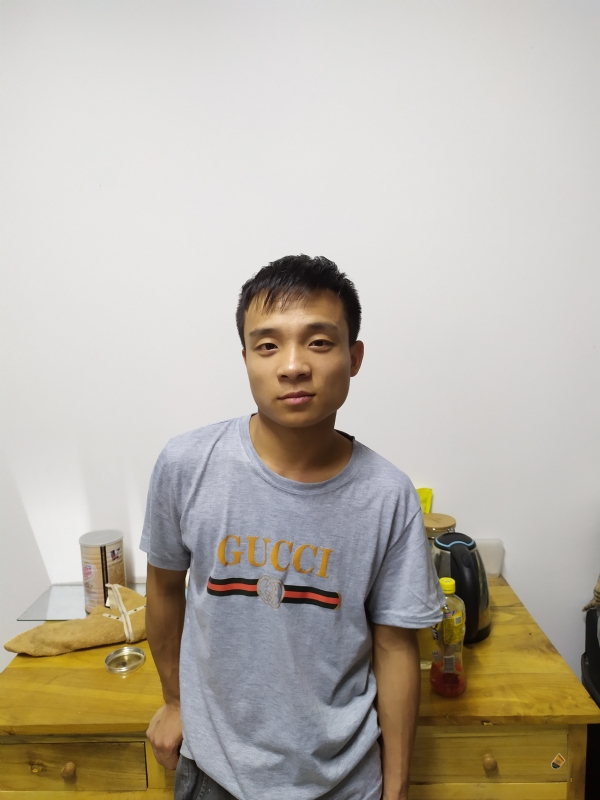 站着等你三千年的第一张照片--常德相亲服务中心