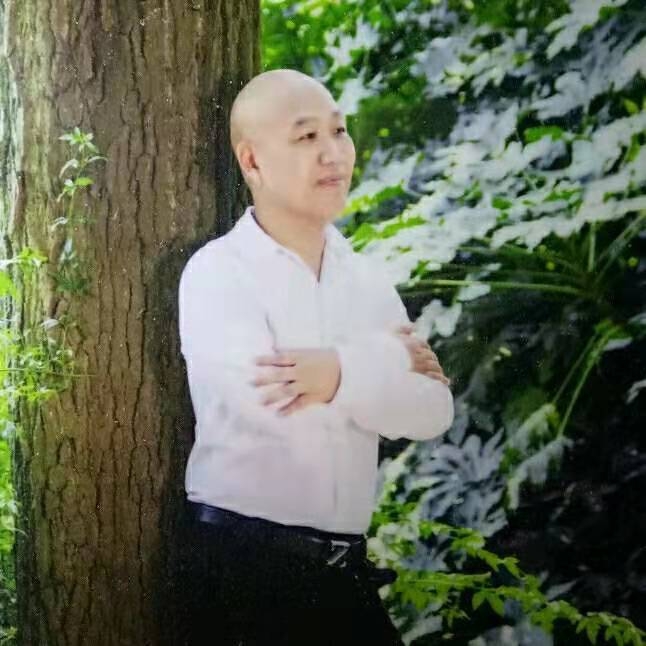 郑鑫牵手的第一张照片--常德相亲服务中心
