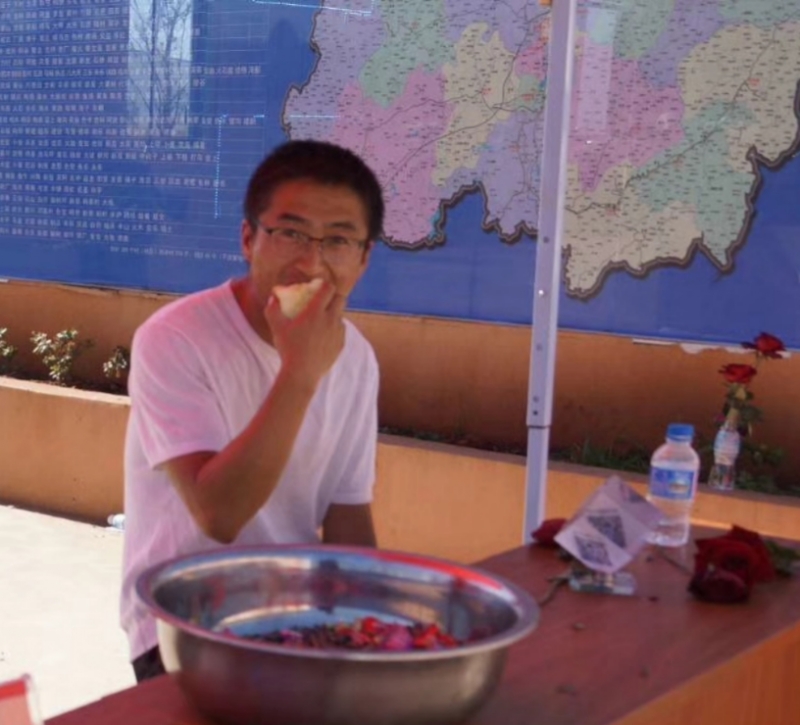 寻水的第一张照片--常德相亲服务中心