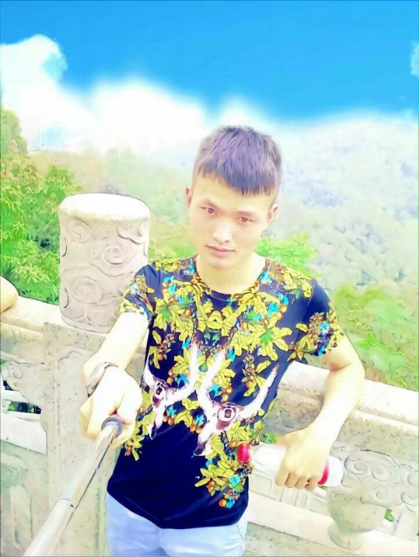 孤独王者元首的第一张照片--常德相亲服务中心