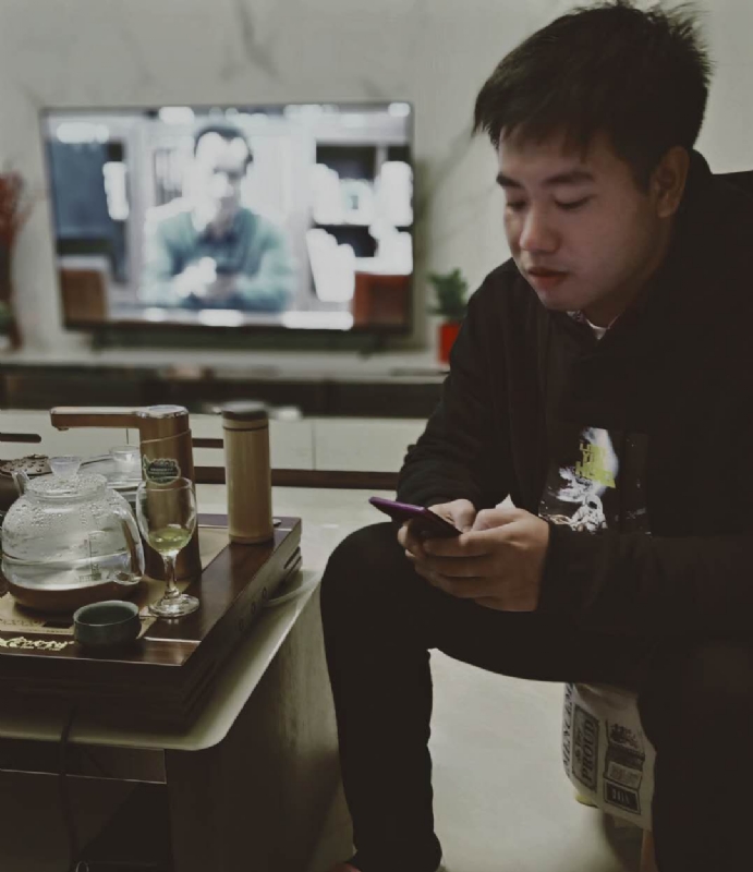 嗯今年能脱单吗的第一张照片--常德相亲服务中心
