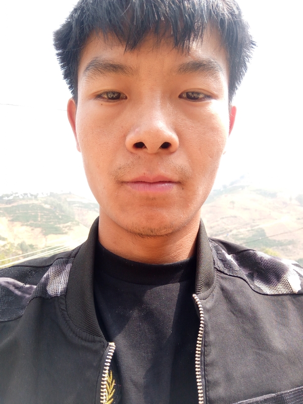 唐伟的第一张照片--常德相亲服务中心