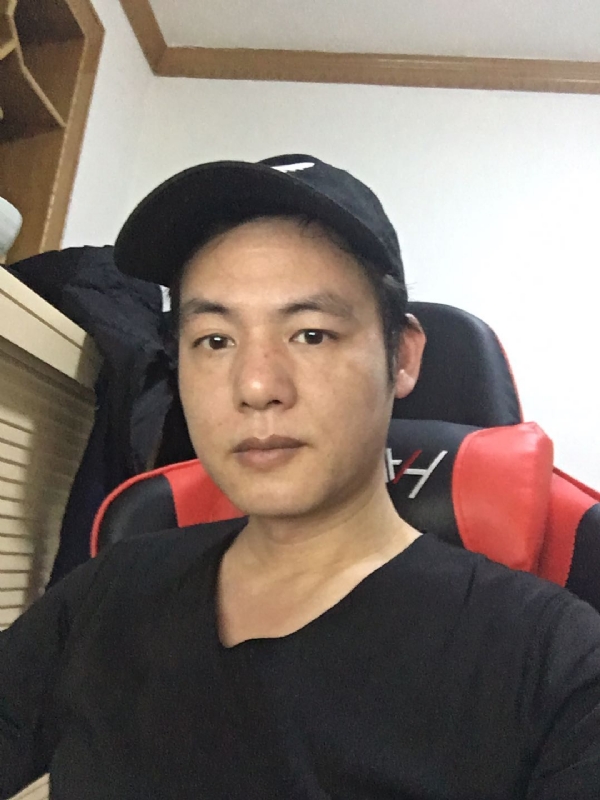 扛枪打鸟的第一张照片--常德相亲服务中心