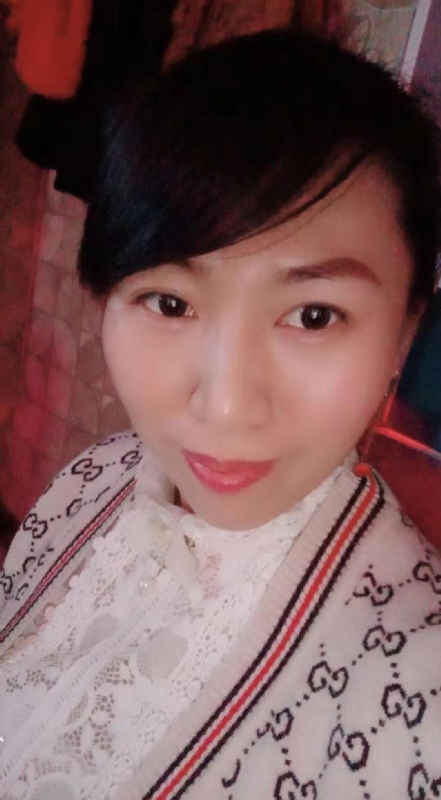 转角遇爱的第一张照片--常德相亲服务中心