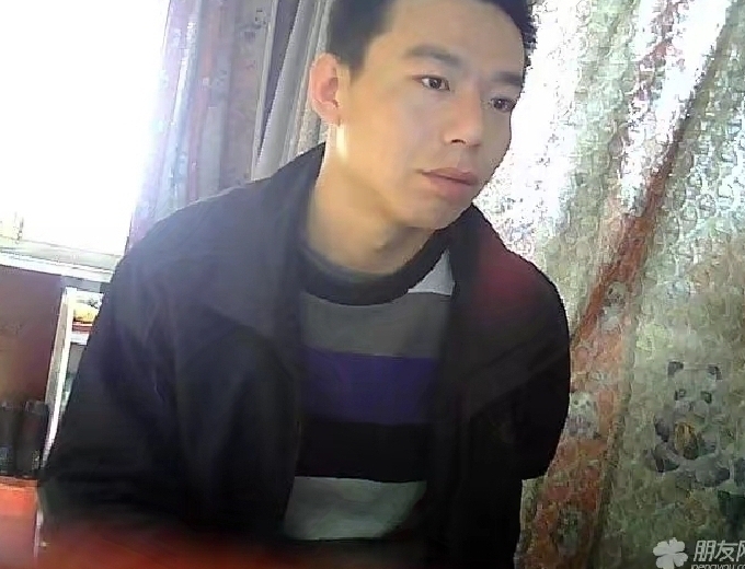 向钱奔跑的第一张照片--常德相亲服务中心