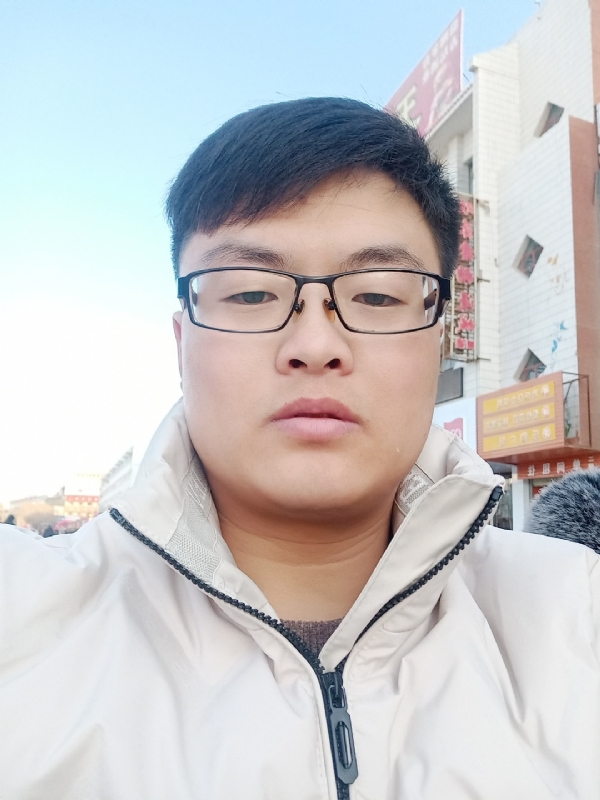 执子之手与子偕老的第一张照片--常德相亲服务中心