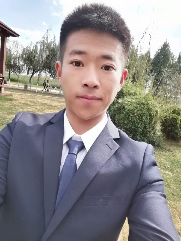 昌先生的第一张照片--常德相亲服务中心