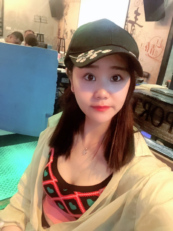 沐秋的第一张照片--常德相亲服务中心