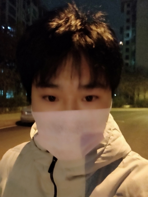 偏丶执的第一张照片--常德相亲服务中心