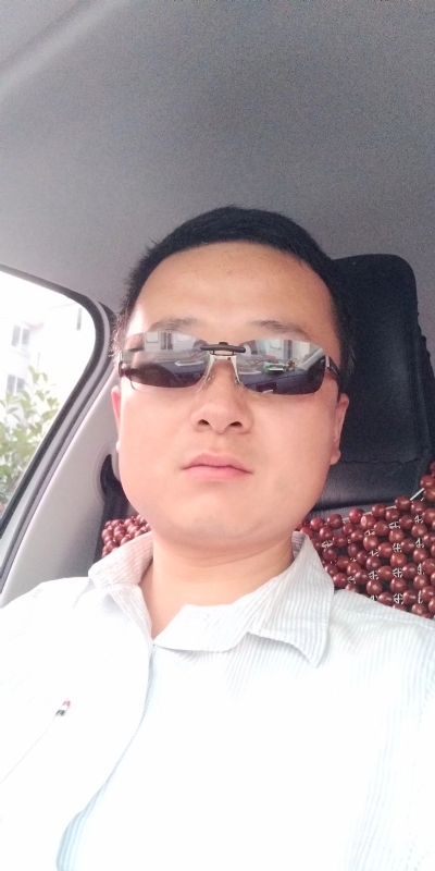 痛苦的单身狗的第一张照片--常德相亲服务中心