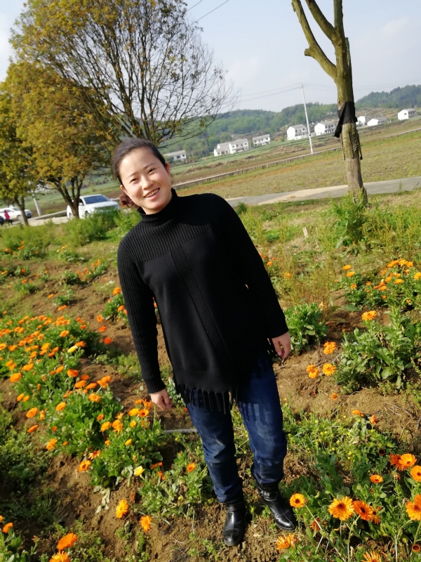 征婚女人的第二张照片--常德相亲服务中心