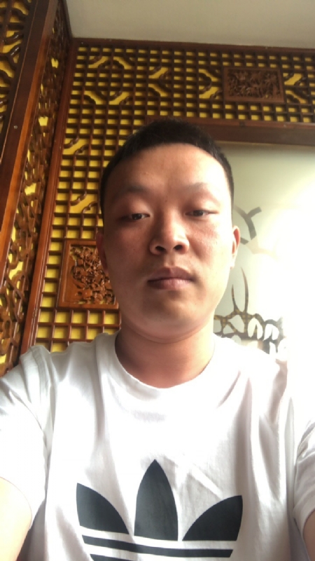 唐子龙的第二张照片--常德相亲服务中心