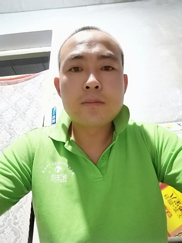 东海龙王的第三张照片--常德相亲服务中心
