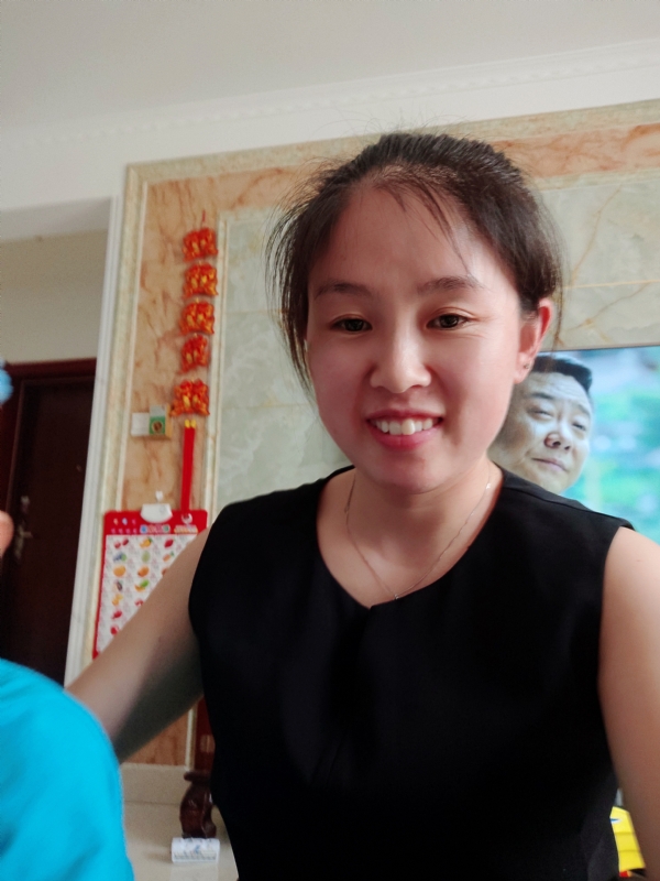 睿智的第一张照片--常德相亲服务中心