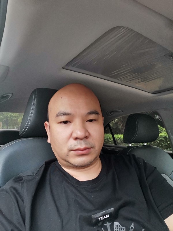 爷们已经老了的第一张照片--常德相亲服务中心
