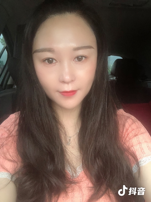 云云的第一张照片--常德相亲服务中心