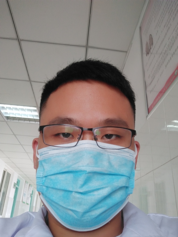 风轻云淡的第一张照片--常德相亲服务中心