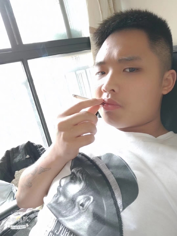 比比曾_的第二张照片--常德相亲服务中心