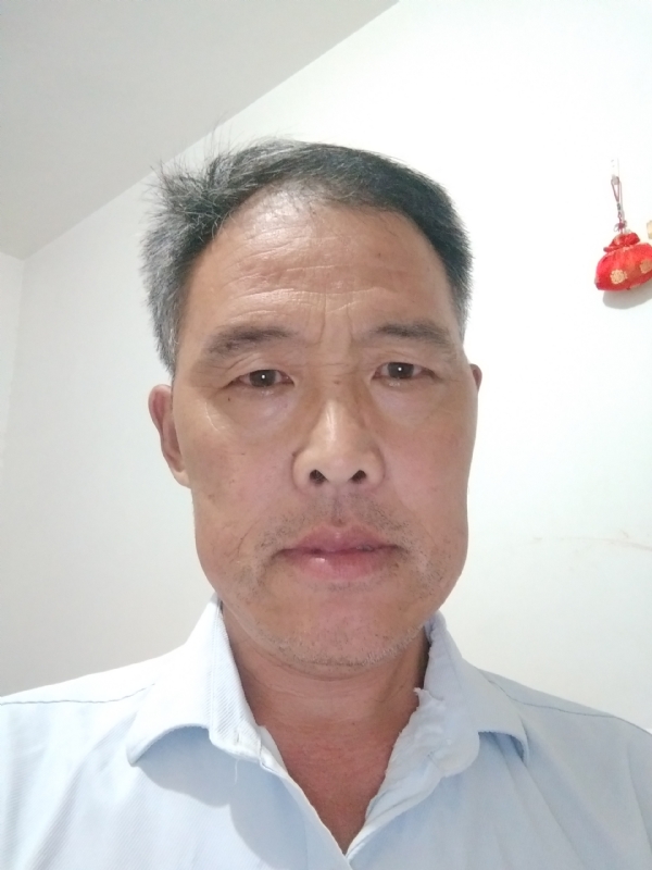 邹学辉的第三张照片--常德相亲服务中心
