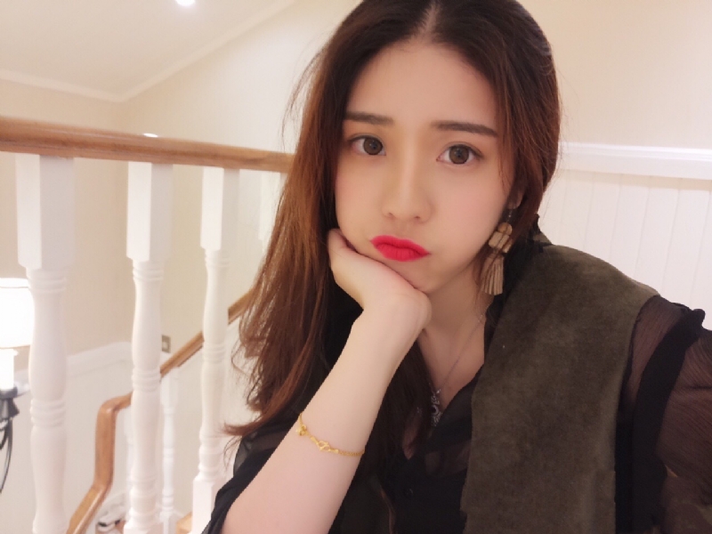 陈怡的第一张照片--常德相亲服务中心