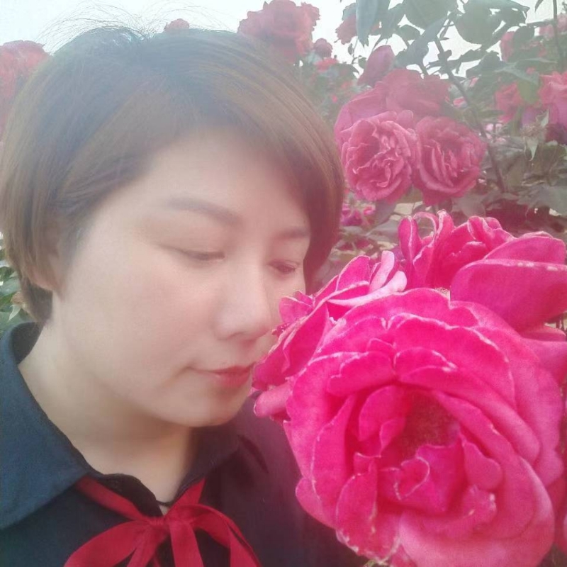 潇潇雨歌的第一张照片--常德相亲服务中心