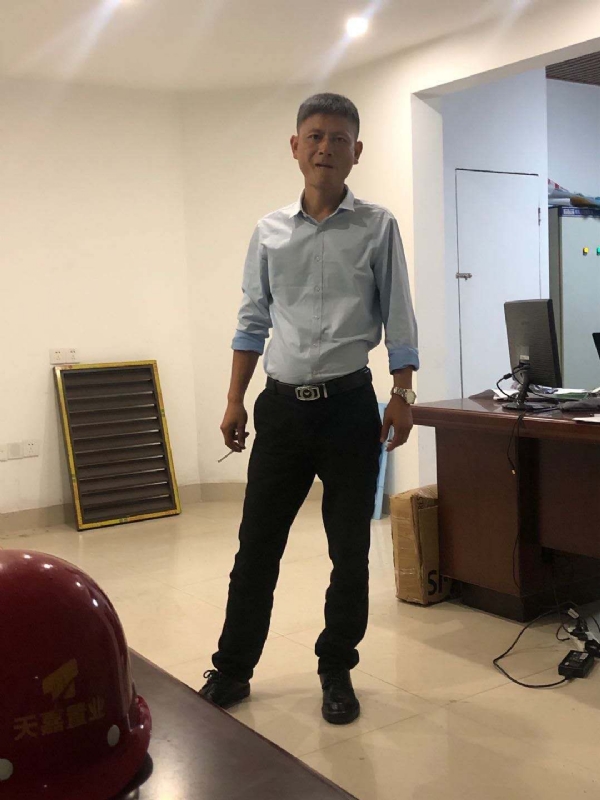 郁闷之中的第一张照片--常德相亲服务中心