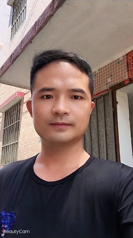 言飞的第一张照片--常德相亲服务中心