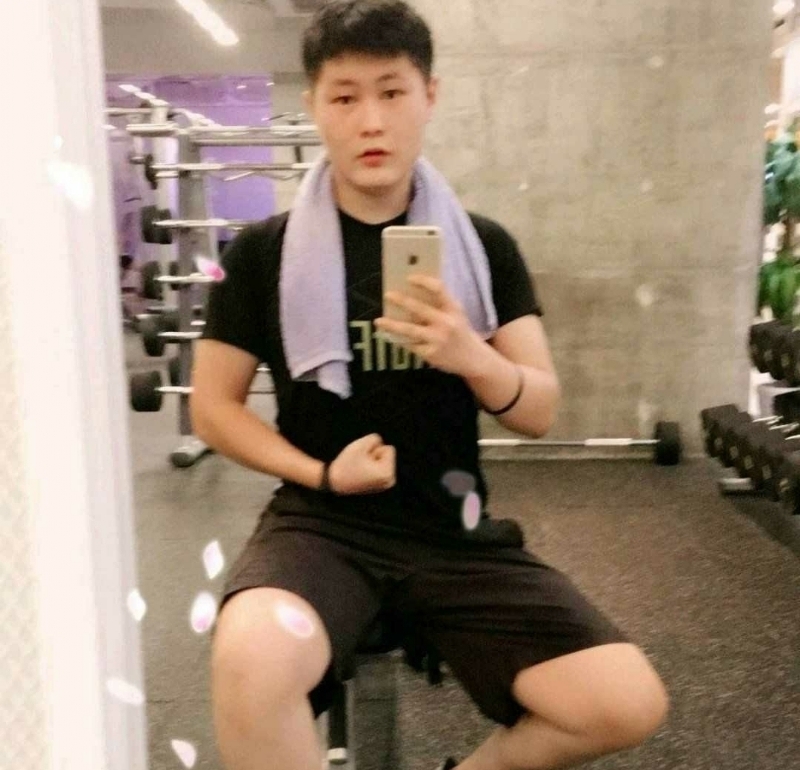 晚婚的第二张照片--常德相亲服务中心