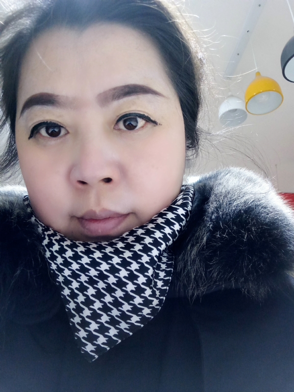 余猪猪的第一张照片--常德相亲服务中心