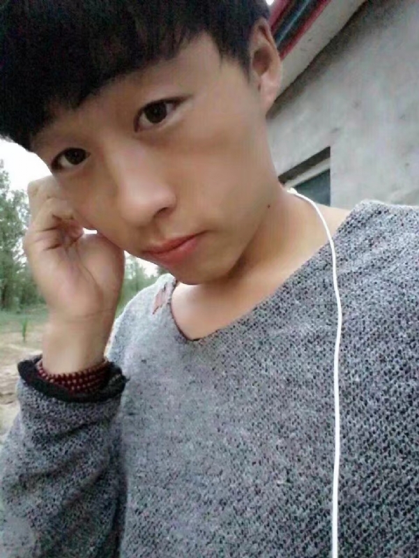 小胡的第一张照片--常德相亲服务中心
