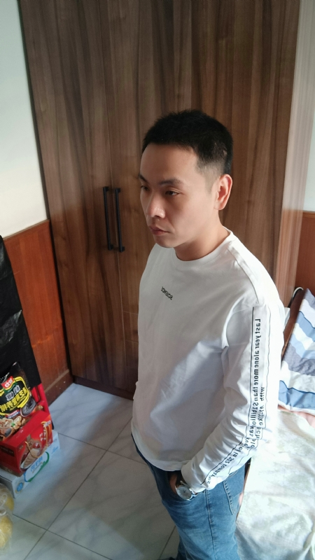没有蜡笔的小航的第一张照片--常德相亲服务中心